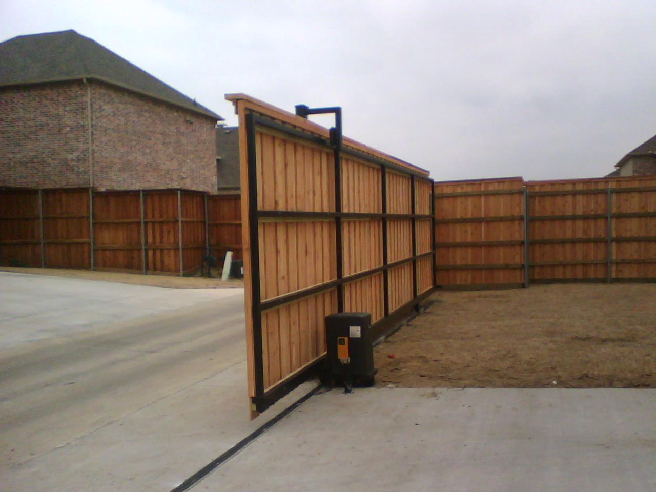 Electric Sliding Driveway Gate Fence