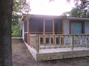 2. Lake House Screened in Patio and Deck