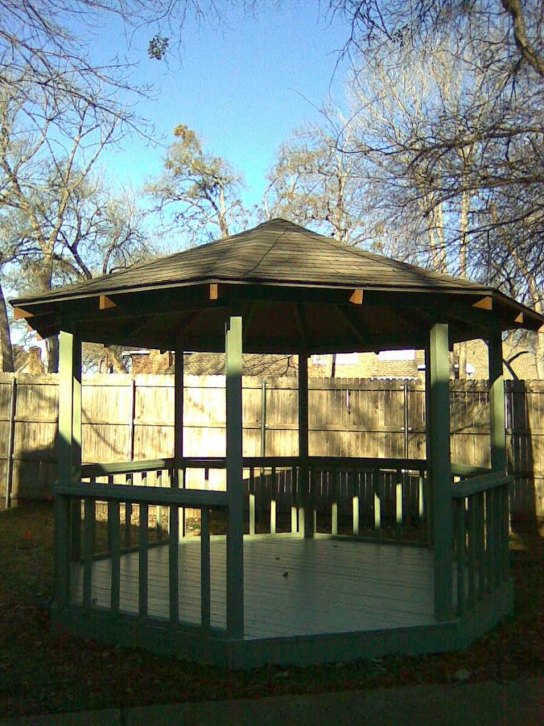 3c. Painted Octagon Gazebo Fences & Decks by T Campbell